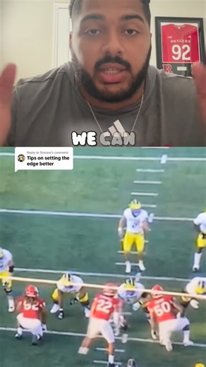 DLINEDNA🧬 on Instagram: "How to Set the Edge Better as a Defensive Lineman 🫡🧬 #football #footballtips #dline #dlinedrills #footballdrills #explore #defensiveline #defensivelineman #defensivelinemen #dlinedna #passrush #explore #explorepage"