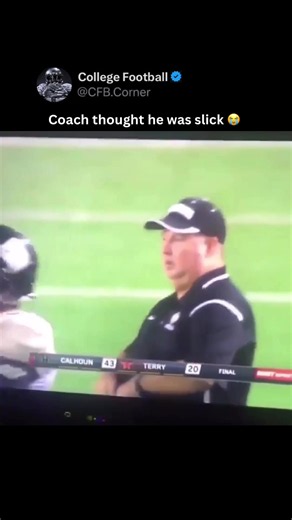 Welcome to the fastest growing football page on TikTok 🤝🏽 #CollegeFootball #Football #CFB (via: tdtube/IG)