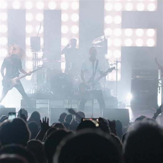 44K views · 2.4K reactions | Big thank you to everyone who tuned in to ‘Half Sold Out: CMFT Live At The Palladium’. If you missed it, you can watch on-demand for the next 33 hours here: driift.link/CoreyTaylor | Corey Taylor | Facebook