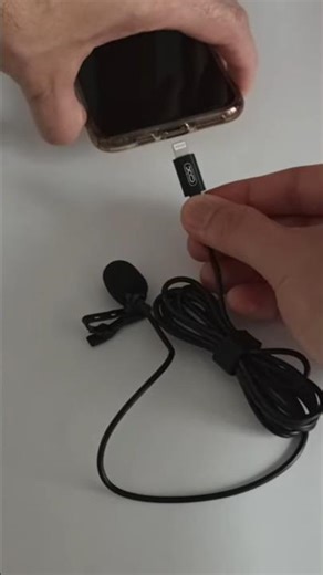 Plug the clip-on lavalier microphone MFi jack into lightning port before using on the iPhone #shorts