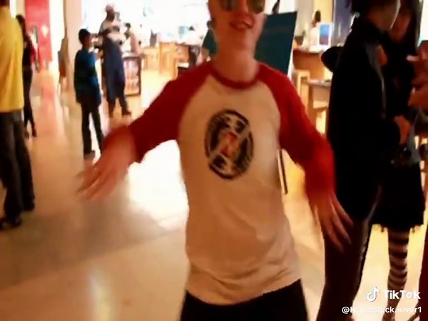 Exploring the Homestuck Phenomenon: Nostalgia Revisited