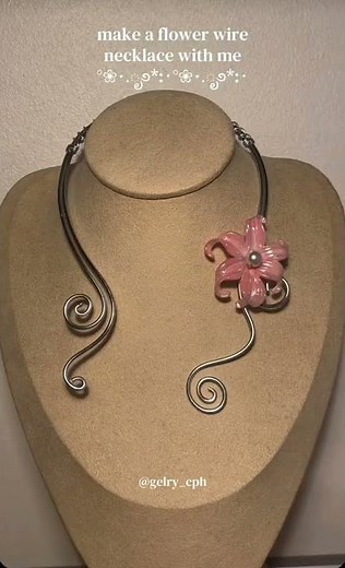 let's make a flower wire necklace with me 🌷✨️📿#jewelry #mansi #short