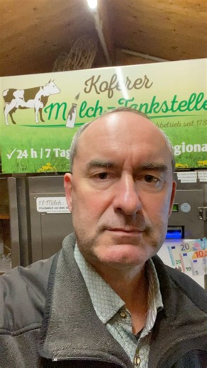 Hubert Aiwanger on Instagram: "Wir brauchen unsere #Bauern, die wahren Tierschützer!"