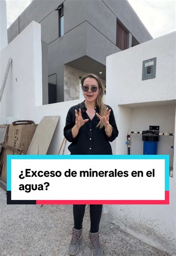 Cuando hablamos de Healing Architecture, no solo hablamos de sensaciones, iluminación o materiales en el espacio. También hablamos de un elemento que es vida: el agua 💧 En este proyecto saneamos el agua desde su origen: menos sarro, menos químicos, menos bacterias. Más bienestar, más cuidado para tu cuerpo y tu hogar. Porque el agua también impacta tu salud, tu piel y tu energía. Esto es Healing Architecture. #HealingArchitecture #ArquitecturaConsciente #DiseñoInteligente