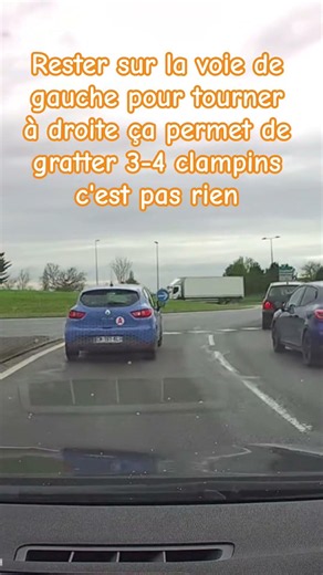 Even learner drivers don't know how to use roundabouts!! #viralvideo #cars #roadrage #viral #fyp