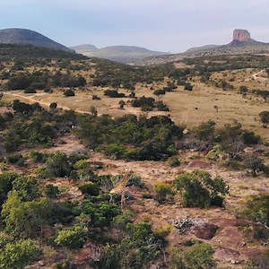 Le drone le plus compact et pliable de DJI. Des vidéos stabilisées en 4K, des panoramas 360° 32 MP et des ralentis. | DJI