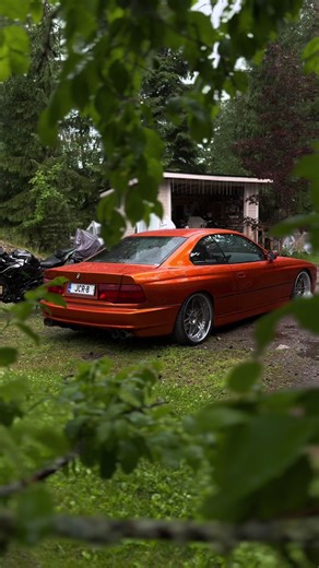 Exploring the BMW E31 V12 Experience