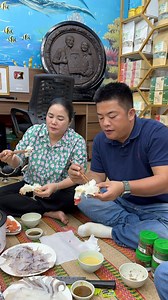 3.9M views · 18K reactions | Ăn Cua Hoàng đế kiểu này thì mê luôn | Phạm Dũng | Facebook