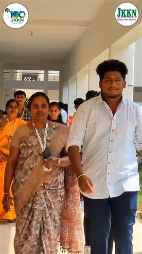 📱 When digital meets business strategy — magic happens. And on 29 January 2026, our BBA Learners experienced it firsthand. The Department of BBA at JKKN College of Arts and Science hosted "Strategic Insights by Alumni" — an Alumni Inside that brought real-world digital marketing expertise right to our campus. Our chief guest, Mr. R. Ravin Ragul — a Digital Marketing professional based in Kumarapalayam — returned to his alma mater with powerful insights on how digital strategies are reshaping th