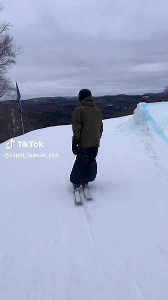 📹raph#fyp #ski #2in4out #EkspresikanDenganCapCut