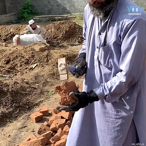 How to Build a Solid Brick Foundation | Voov Repairs