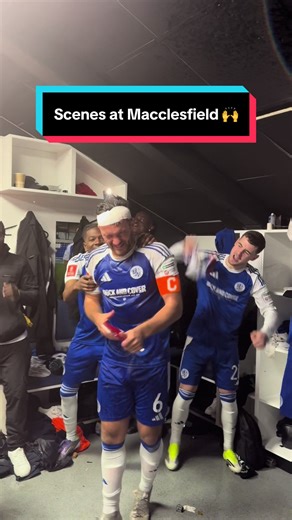 Absolute scenes in the Macclesfield dressing room You love to see it 👏
