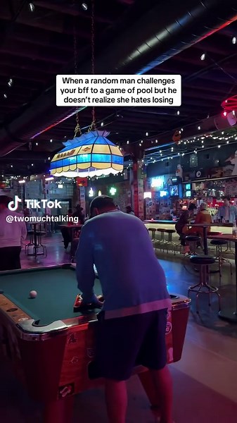 Girl Wins Competitive Pool Challenge Against Random Opponent