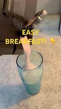 Strawberry Banana Smoothie With My New Ninja Blender
