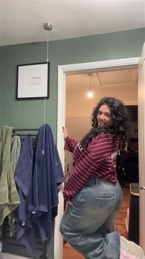 Abbs (@abbs.r0)’s videos with Von dutch - Charli xcx