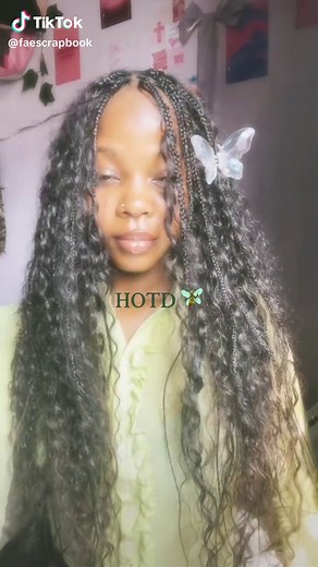 Stylish Braid Tutorial Using Hair Extensions