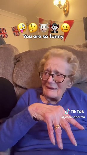 Funny Emojis Challenge with Jess and Norma