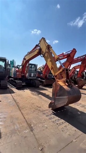 Is it worth spending over 1 billion to bring this 200-class excavator to Vietnam?