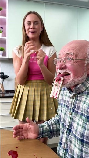 Epic Mouse Trap Reaction! 😂🐭💥