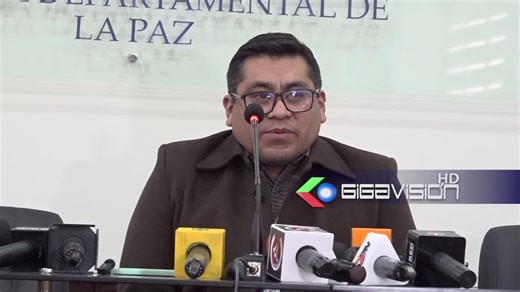 Gigavision Red Nacional on Instagram: "Camacho solicita la extinción del caso Golpe de Estado 1, la audiencia virtual se realizará este viernes El fiscal Walter Lora señaló que este viernes 06 de febrero se llevará a cabo una audiencia solicitada por el gobernador de Santa Cruz, Luis Fernando Camacho, para extinguir el denominado caso Golpe de Estado 1. Según el fiscal los argumentos utilizados por el gobernador cruceño es que el tiempo de investigación ya superó los 3 años establecidos por las 