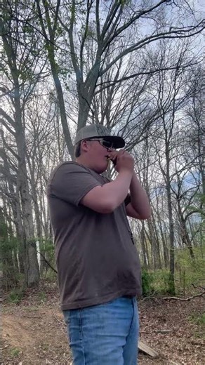 Turkey calling with a tube call y’all leave some tips in the comments @Cuz411 #turkeyhunting