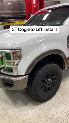 Installing a Cognito 5” Lift kit on this 2022 King Ranch F-250. This kit was awesome to install and is very nice! Only issue we had was with the U bolts. They had to send us different ones. #mddp #ford #powerstroke #67 #kingranch #newnew #mint #nice #diesel #cognito #lift #35s #lifted #fox #shox #trucks #f250
