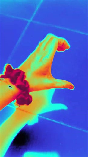 Hand dance challenge – can you do this? 😉