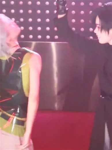 Counting Down to Nine: Alien Stage with Ivan