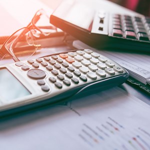https://coaching.apbbuilders.com/p/construction-financials-monthly-checklist/ Fed up working for wages in your own building company? If your building company is not hitting industry benchmarks for profit margins, cashflow and workflow, then you may find yourself hitting a glass ceiling when it comes to growing your income. And when you don’t know the benchmarks you should be hitting, how can you course-correct and steer your building company in the right direction? While it’s completely vital to