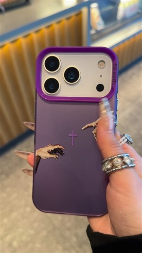 Elegant Retro Cross Phone Case