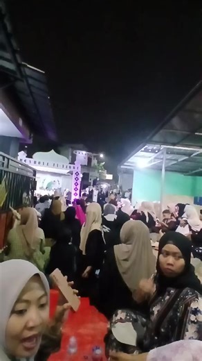 Ririn Dwi Ariyanti: Trending Dance Moves