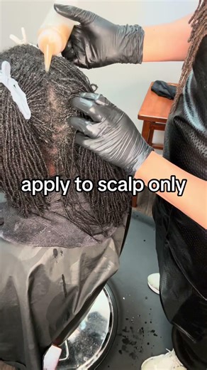 Waxy flakes on microlocks? This is buildup, not dandruff