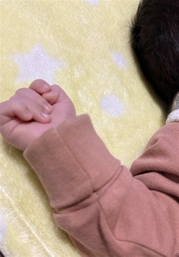 Cómo dormir con un bebé recién nacido