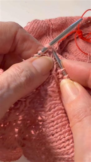 Kristallikimara’s Knitting Library offers bite-sized lessons covering essential knitting techniques. Perfect for all beginners and pros alike. Every knitter deserves their own Knitting Library🧶❤️ Get yours now! #knitting #learningtoknit #knittingteacher #kristallikimarasknittinglibrary #tipoftheday #tips #lessons #learntoknit #knittinglibrary #knitters #forbeginners #ideas #onlinecourse | Kristallikimara