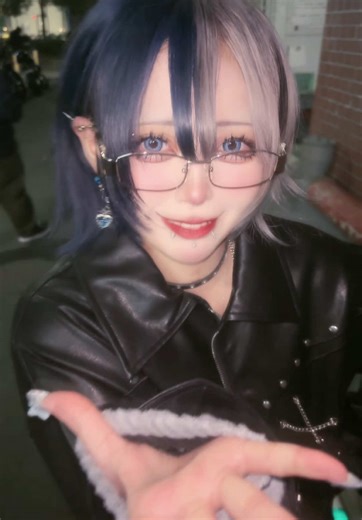 僕と付き合って❕ 可愛いメガネいただきました(̨̡ ◜𖥦◝)̧̢@TIJN EYEWEAR @TIJN Japan #tijnhaul #tijneyewear #tijnjapan