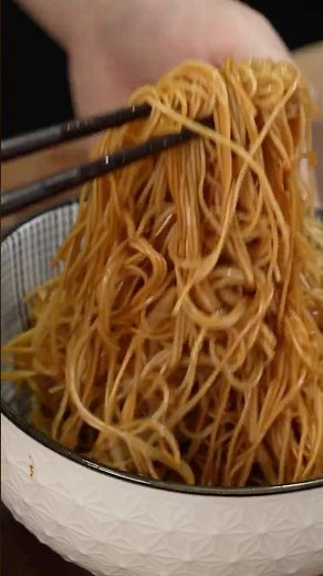 How To Make Scallion Oil Noodles At Home l Ted Teo