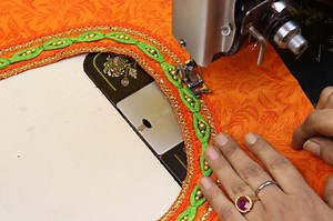 Simple And Easy Blouse Design / Beautiful Blouse Design /Cutting And Stitching | Stitching Class