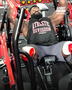 15K views · 136 reactions | He lost his legs at four-years-old but that hasn't stopped him becoming a bodybuilder. ❤️ | SPORTbible | Facebook