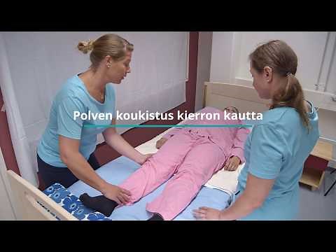 Sängyssä avustaminen 4/8 - Päätyyn avustaminen vuodesuojan avulla