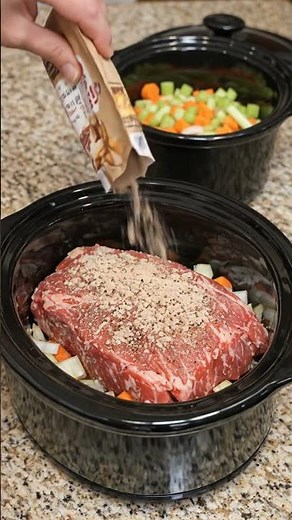 🥩🍲 3-Ingredient Slow Cooker Beef Roast (Brown Gravy Style) #easyrecipes