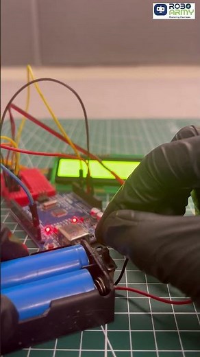 Can This Sensor Detect Weight | Real-Time Demo! #roboarmy #forcesensor #arduinoproject #arduino #diy