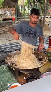 Noodles Making Live On The Street Of Delhi | Spoons of Indore
