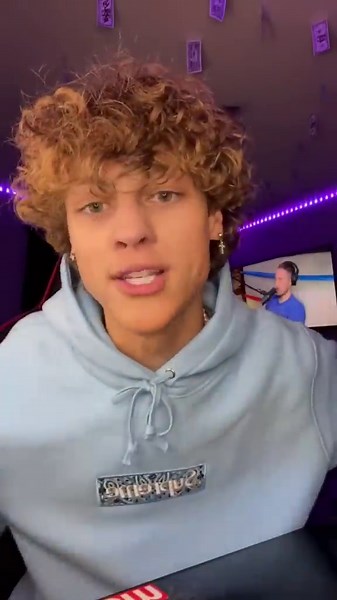 logan micke: slap bracelet tape measure: is it real?