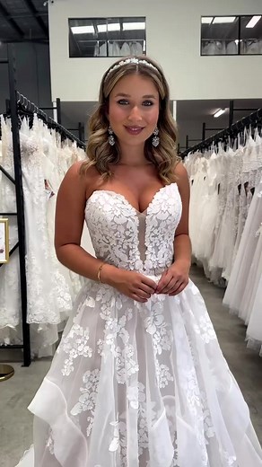 184K views · 2.2K reactions | Our heart goes… yes to the dress✨❤️ | The Bridal Company | Facebook