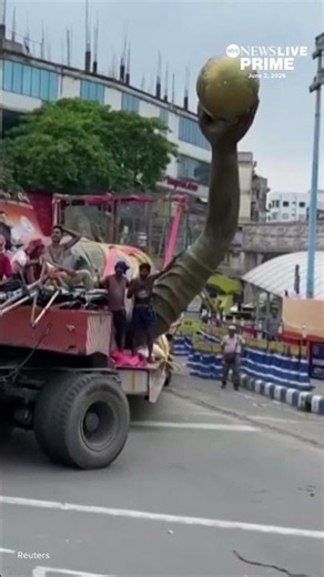 A 70-foot statue of soccer star Lionel Messi was taken down in Kolkata, India