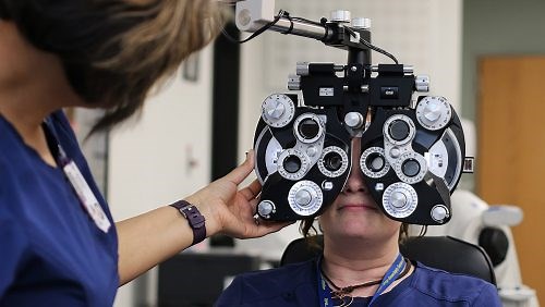 Eye Technician (OMT) Programs | Portland Community College (PCC), Oregon