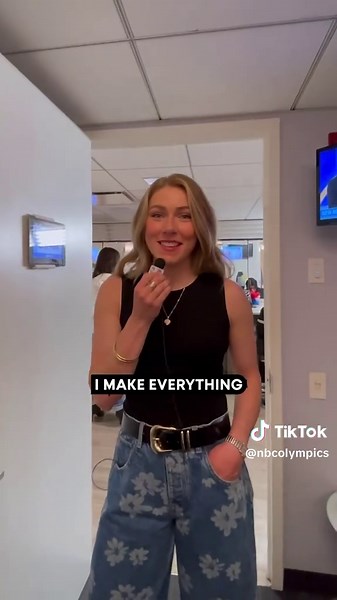 Mikaela Shiffrin shares fun facts about herself while answering rapid fire questions! 😅