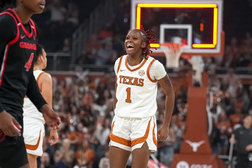 Texas vs. Georgia basketball: Replay, highlights from Longhorns' late-night win