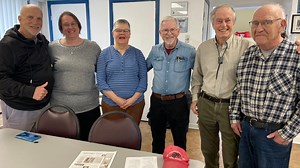 English magazine north of Montreal fueled by dedicated volunteer team