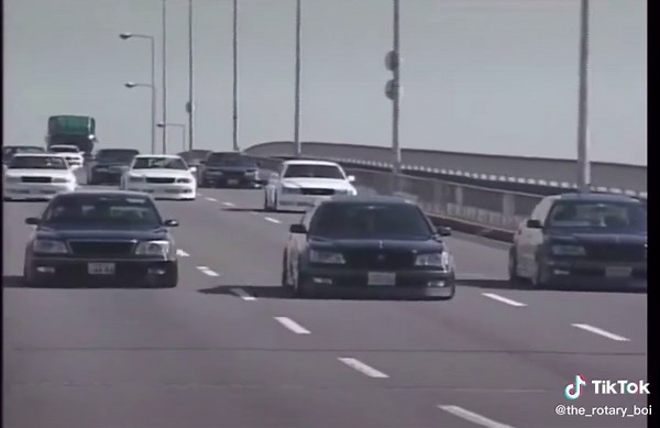 VIP style cars back in the 90s (VIPスタイル) #vip #jdmcars #junctionproduce #90s #bippu #japan